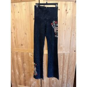 T Party Y2K Foldover Flared Yoga Pants Pants Embroidered Flowers Size S USA